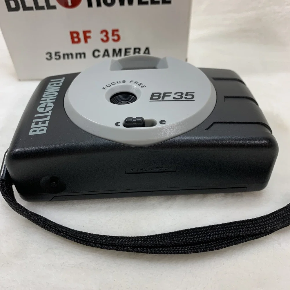 New Bell‎ Howell BF 35 Big Finder 35mm Camera Redeye reduction auto focus flash